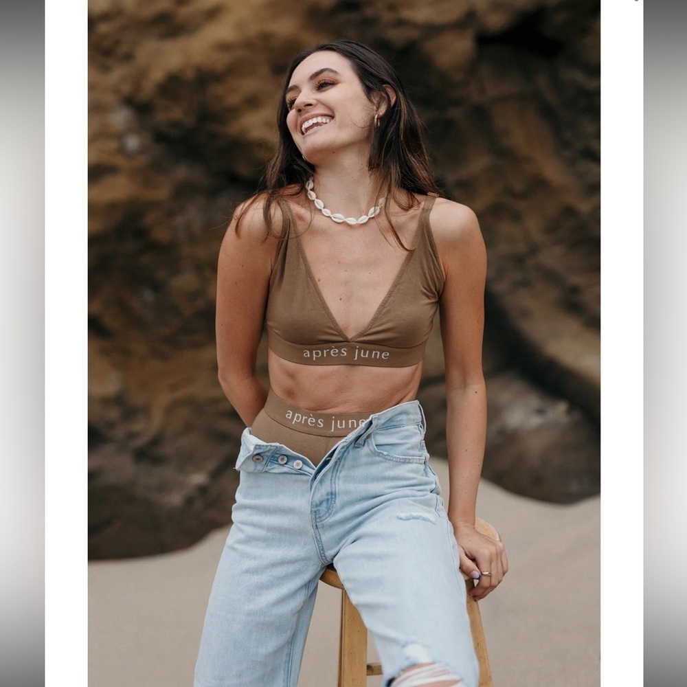 APRES JUNE Bamboo Bralette Small NWOT 133